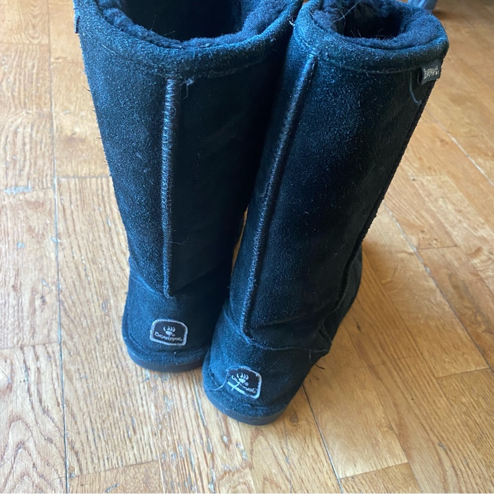 Bearpaw Tall Black Boot - image 5